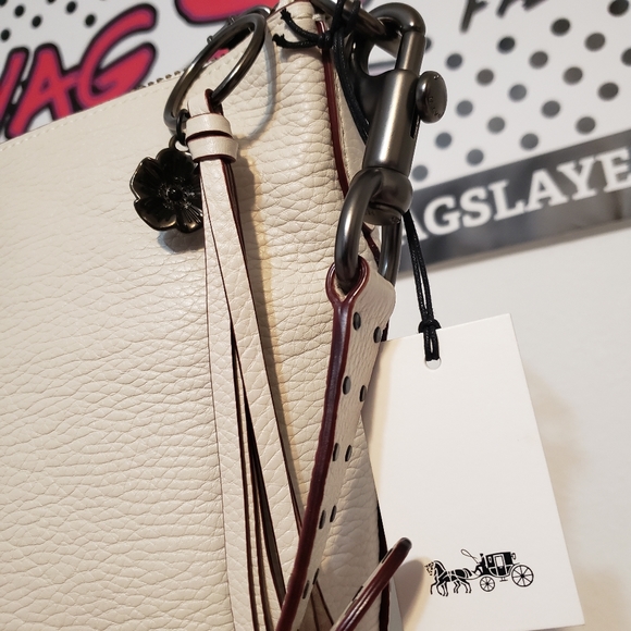 RARE Coach Bucket Bag with Rivets - Picture 5 of 11